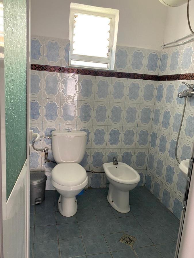 Ona Apartament Sarandë Esterno foto